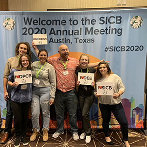 FSC marine biology students with Dr. Jason Macrander (center) at the Society of Integrative and Comparative Biology (SICB) Annual Meeting.